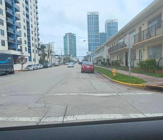 6831 Abbott Ave # 3, Miami Beach FL 33141