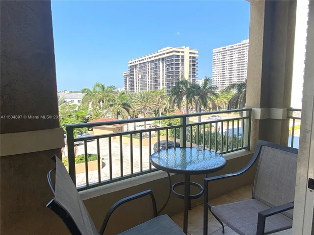 2080 S Ocean Dr # 401, Hallandale Beach FL 33009