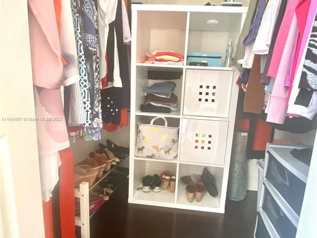 2080 S Ocean Dr # 401, Hallandale Beach FL 33009