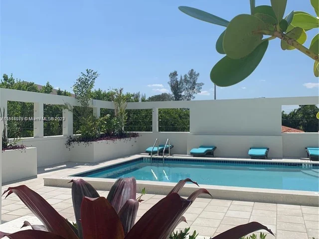 9172 Collins Ave # 218, Surfside FL 33154