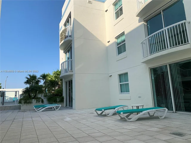 9172 Collins Ave # 218, Surfside FL 33154