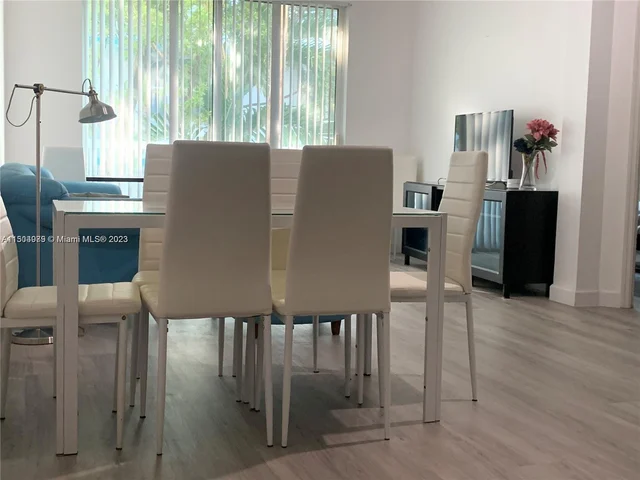 9172 Collins Ave # 218, Surfside FL 33154