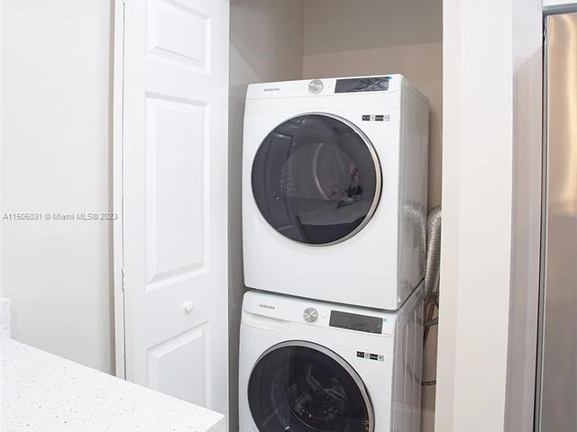 7527 S Oriole Blvd # 101, Delray Beach FL 33446