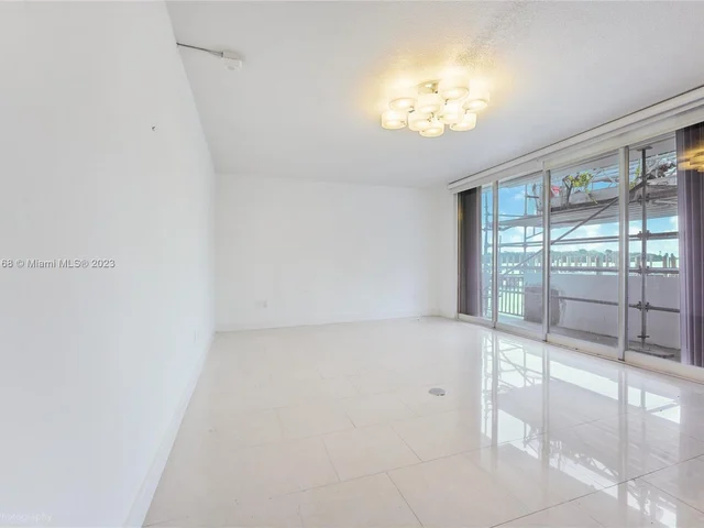 770 NE 69th St # 1F, Miami FL 33138