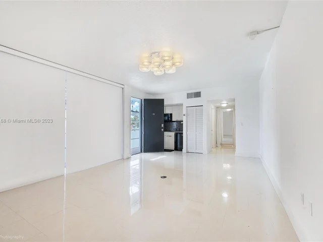770 NE 69th St # 1F, Miami FL 33138