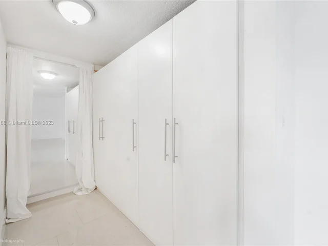 770 NE 69th St # 1F, Miami FL 33138