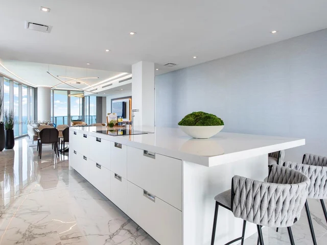 15701 Collins Ave # 4601, Sunny Isles Beach FL 33160