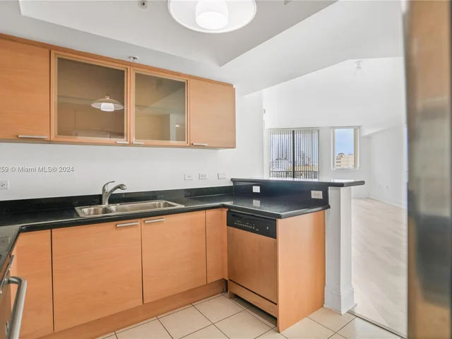 140 S Dixie Hwy # 411, Hollywood FL 33020