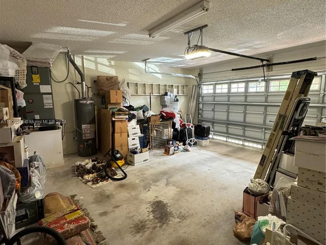 19232 NW 88th Pl, Hialeah FL 33018