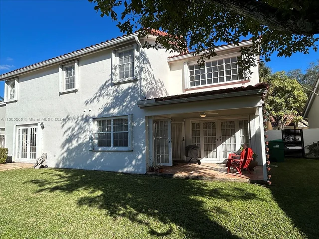 19232 NW 88th Pl, Hialeah FL 33018