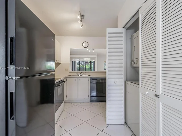 1551 N 14th Ter, Hollywood FL 33020