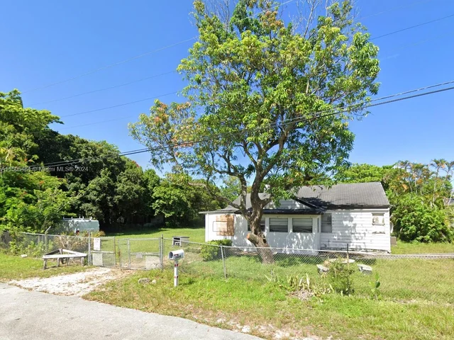 2660 NW 19th Ave, Oakland Park FL 33311