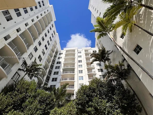 1830 Radius Dr # 1318, Hollywood FL 33020