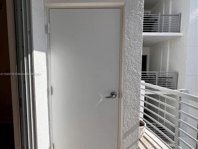 1830 Radius Dr # 1318, Hollywood FL 33020