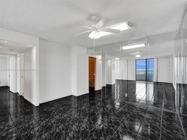 2500 Parkview Dr # 2307, Hallandale Beach FL 33009