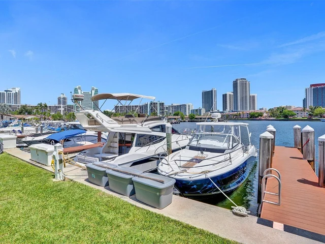 2500 Parkview Dr # 2307, Hallandale Beach FL 33009