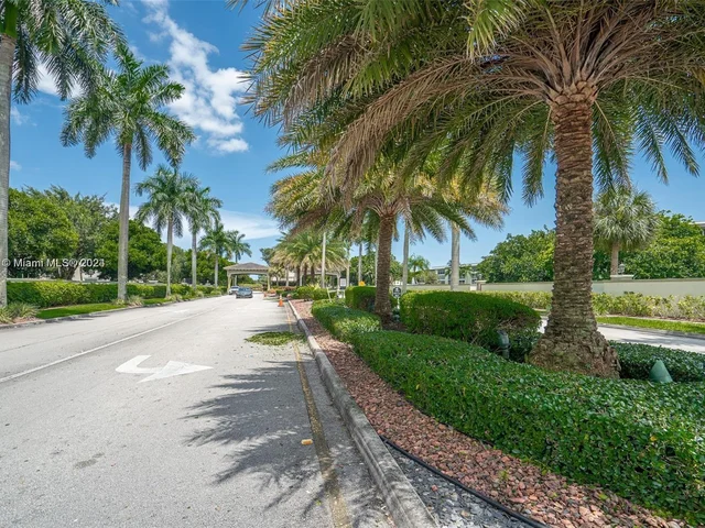 2803 Victoria Way # C2, Coconut Creek FL 33066