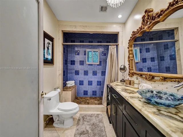 2060 NE 55th St, Fort Lauderdale FL 33308