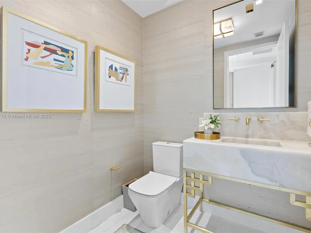 16901 Collins Ave # 901, Sunny Isles Beach FL 33160