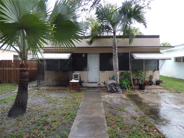 2035 Taylor St # 3, Hollywood FL 33020