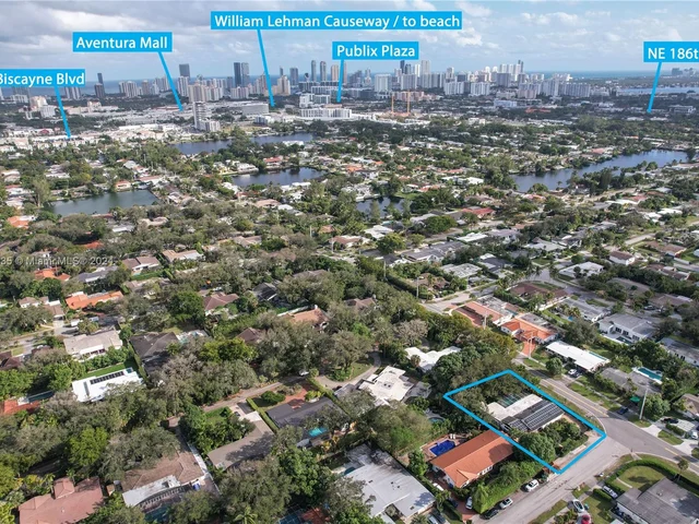 19901 NE 21st Ave, Miami FL 33179