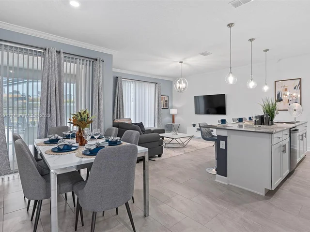 1048 Leader Street # 1048, Davenport FL 33896