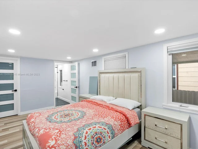 515 Lafayette Dr, Miami Springs FL 33166