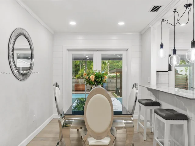 515 Lafayette Dr, Miami Springs FL 33166