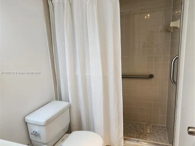 141 SE 3rd Ave # 105, Dania Beach FL 33004