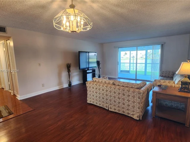 141 SE 3rd Ave # 105, Dania Beach FL 33004