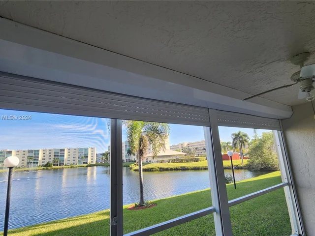 141 SE 3rd Ave # 105, Dania Beach FL 33004