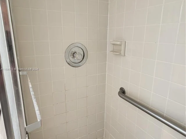 141 SE 3rd Ave # 105, Dania Beach FL 33004