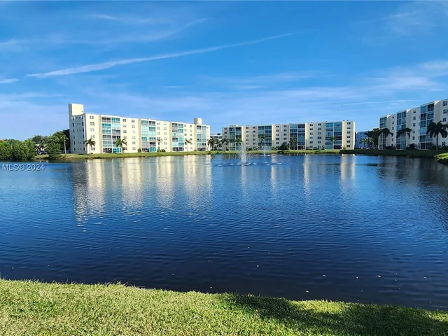 141 SE 3rd Ave # 105, Dania Beach FL 33004