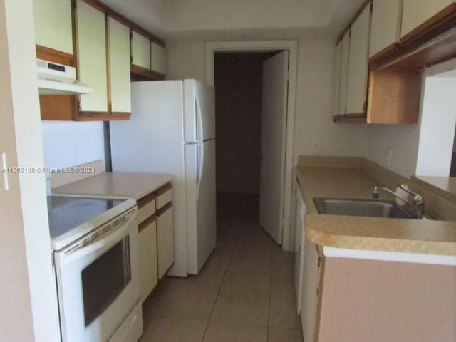 5654 Rock Island Rd # 226, Tamarac FL 33319