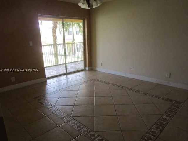 5654 Rock Island Rd # 226, Tamarac FL 33319