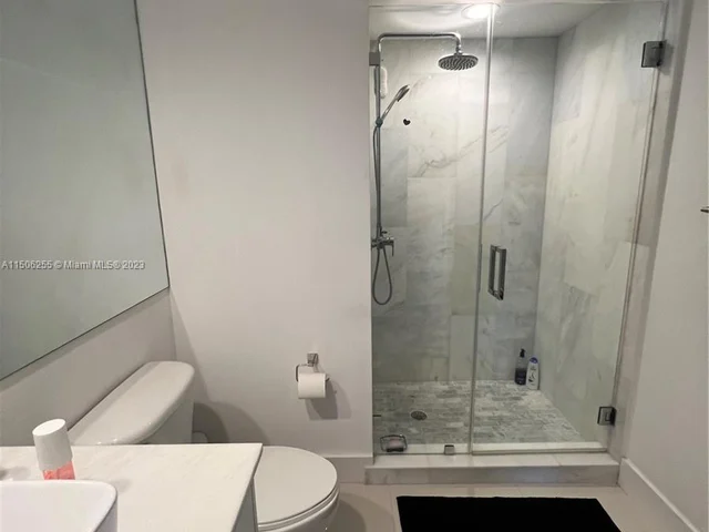 335 S Biscayne Blvd # 2712, Miami FL 33131