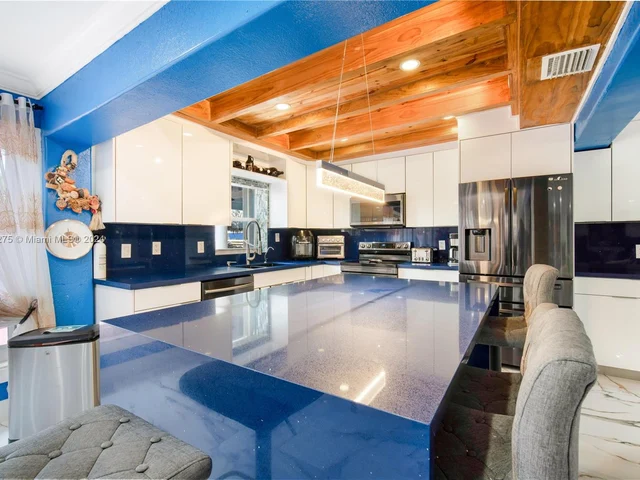 12600 SW 45th St, Miami FL 33175