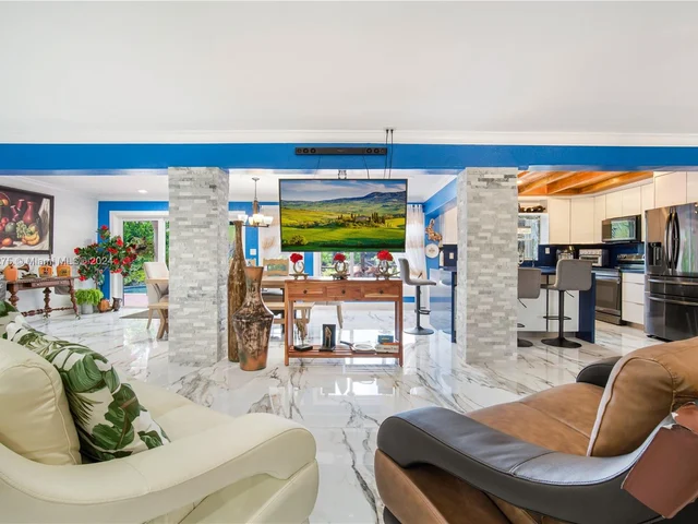 12600 SW 45th St, Miami FL 33175