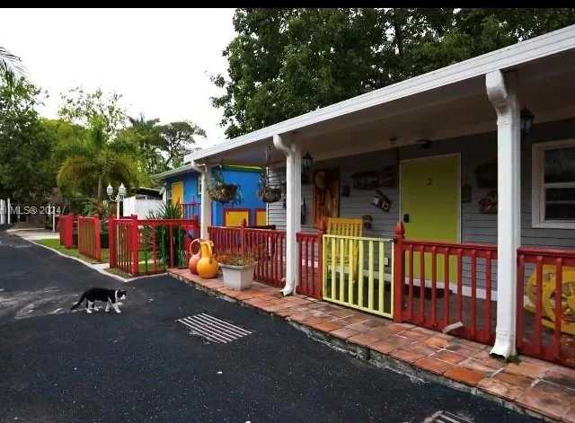 12600 SW 45th St, Miami FL 33175