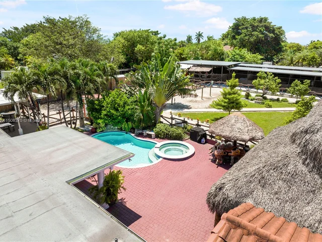 12600 SW 45th St, Miami FL 33175