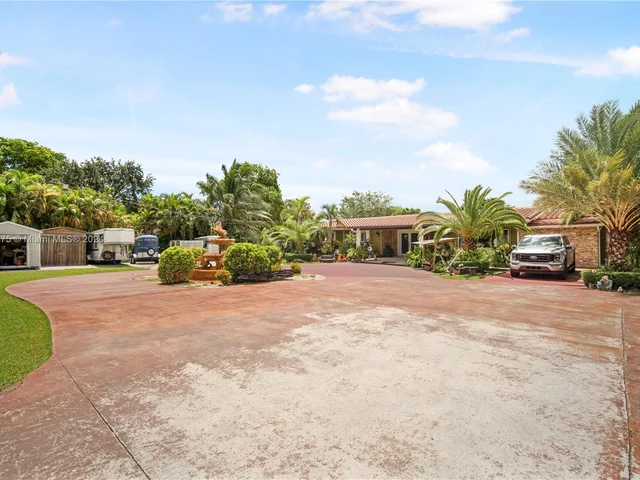 12600 SW 45th St, Miami FL 33175