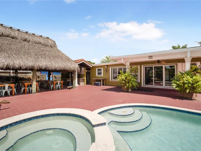 12600 SW 45th St, Miami FL 33175