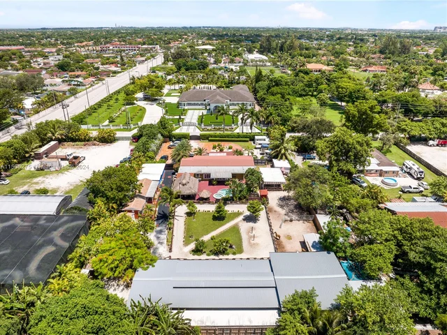 12600 SW 45th St, Miami FL 33175