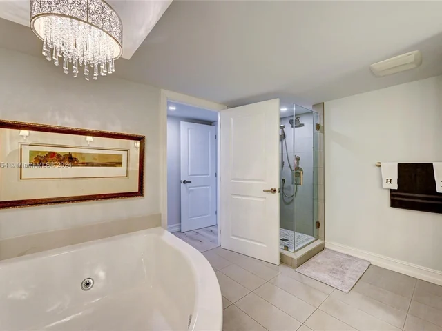 19707 Turnberry Way # 26K, Aventura FL 33180