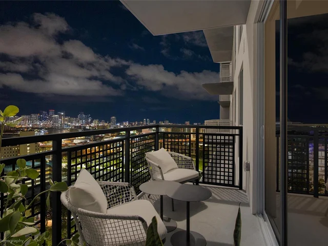 1428 NW 14th Ave # 703, Miami FL 33125