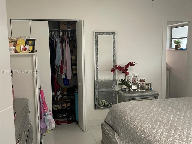 3970 NW 174th St, Miami Gardens FL 33055