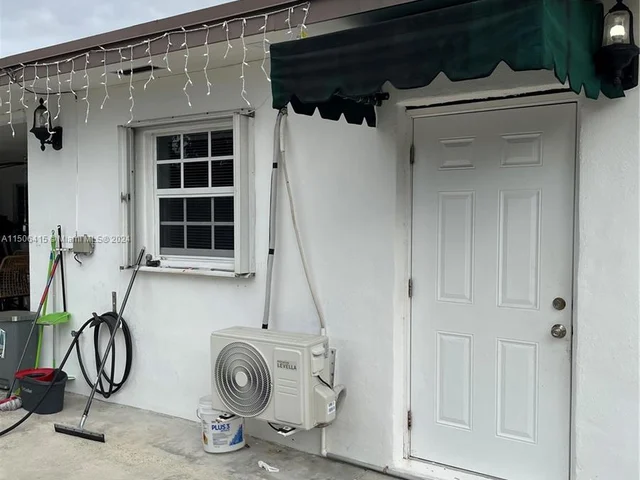 3970 NW 174th St, Miami Gardens FL 33055