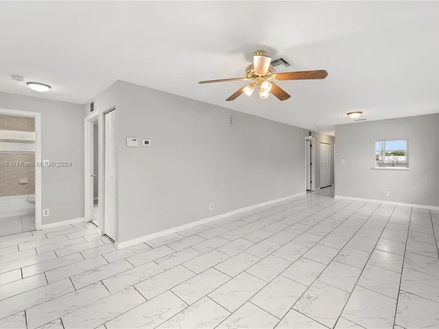 745 NW 3rd Ct, Hallandale Beach FL 33009