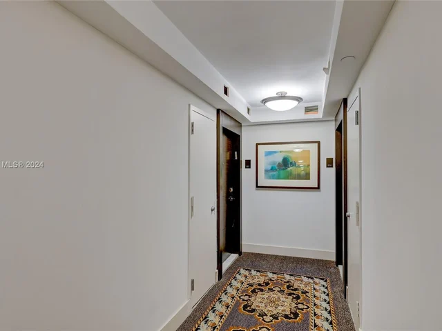 2851 NE 183rd St # 817E, Aventura FL 33160