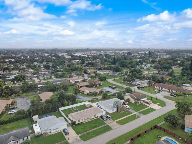 4259 Royal Banyan Way # 1C, Lake Worth FL 33461